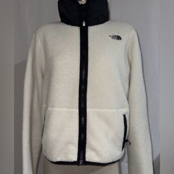 The North Face Dunraven Sherpa Cropped White Black Fleece Jacket-Womens Small - Picture 1 of 6
